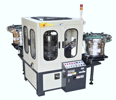 螺絲與塑膠壁虎組合機